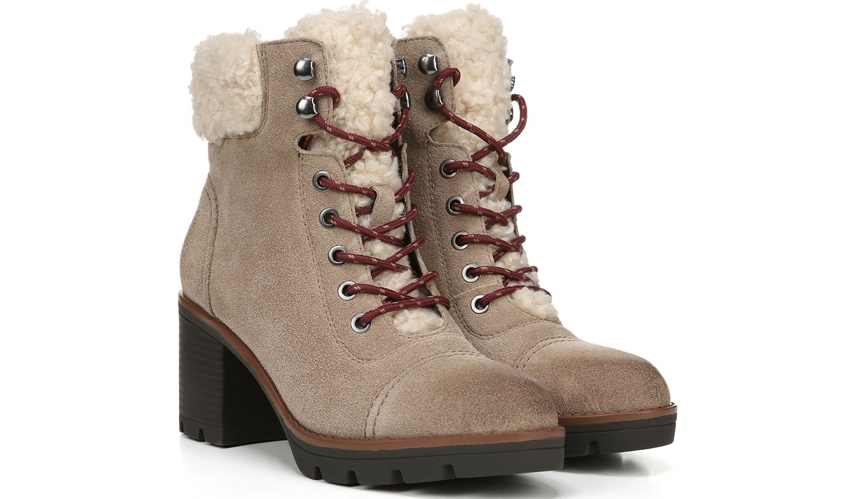 oatmeal colored boots