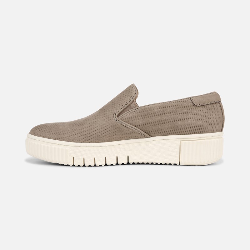 soul tia slip on sneaker