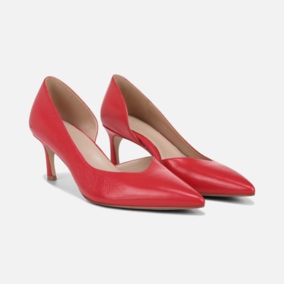 Naturalizer on sale red shoes