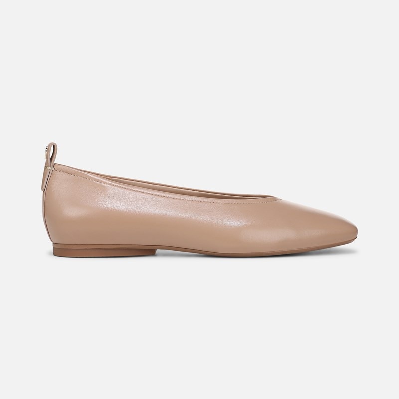 27 Edit Carla Ballet Flat