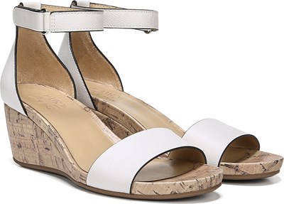 naturalizer areda wedge sandal