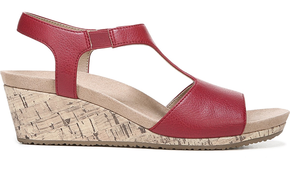 Naturalizer Minx in Red Synthetic Sandals