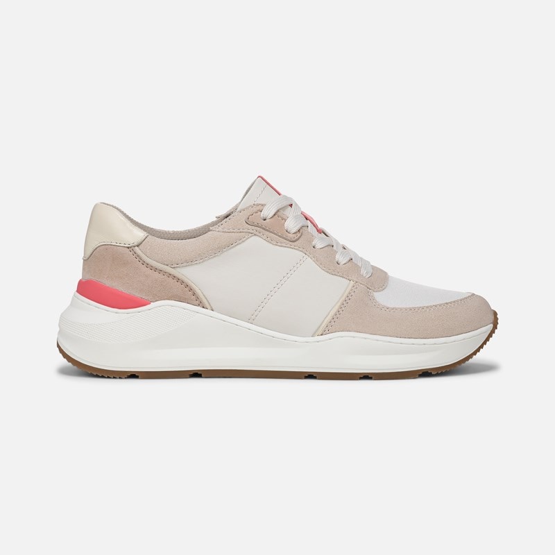 Blossom Lace-up Sneaker