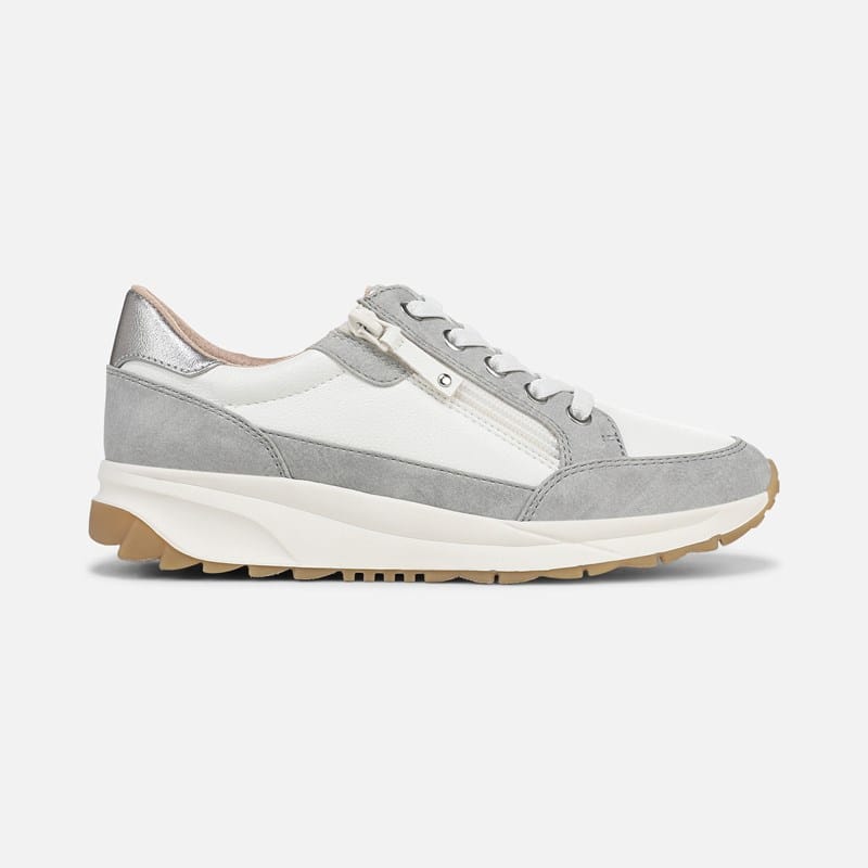 Jace Lace Up Sneaker