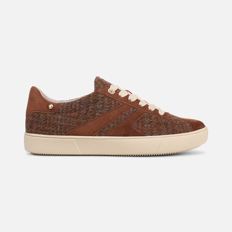 Medina Lace Up Sneaker