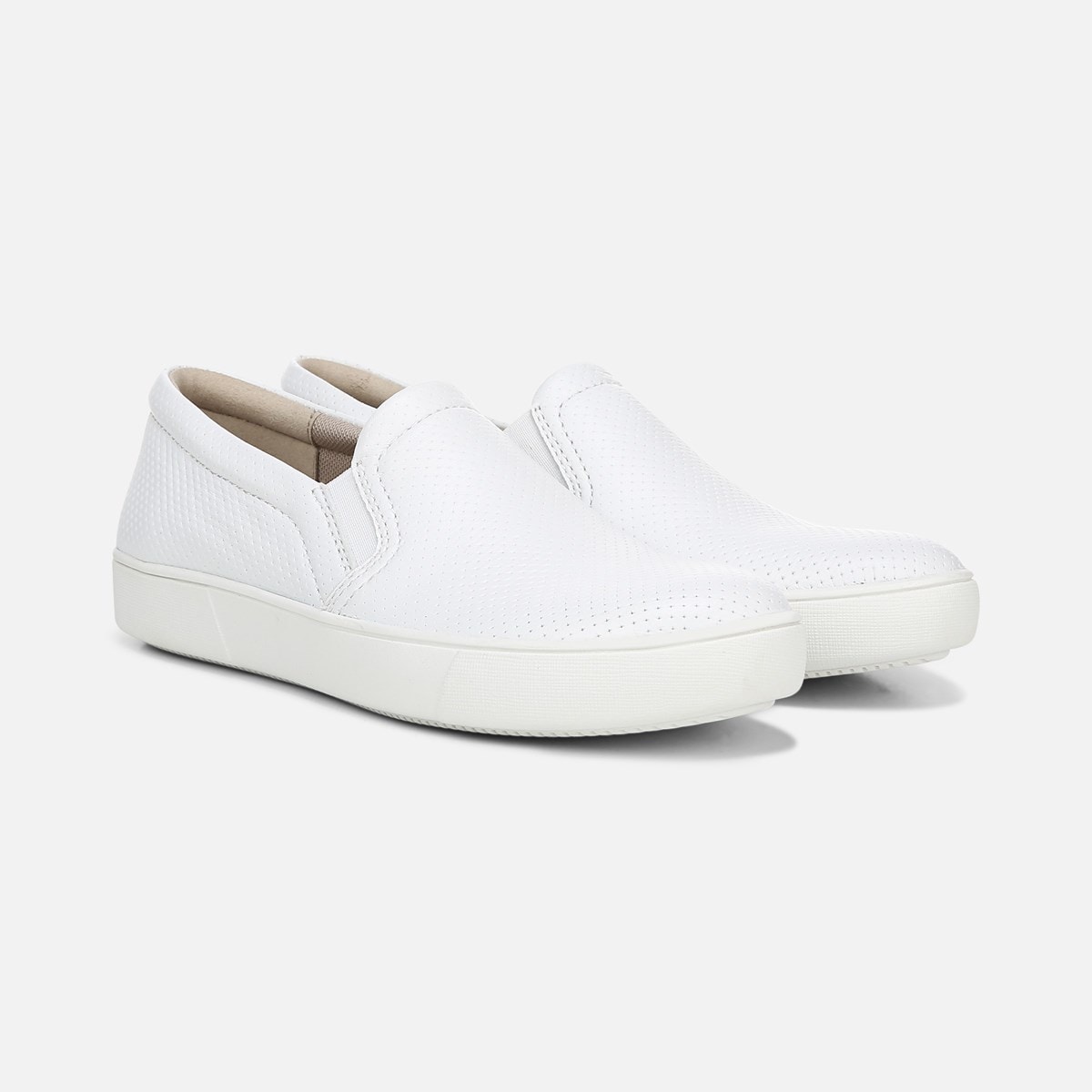 naturalizer white leather sneakers