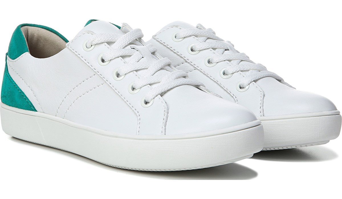 naturalizer white leather sneakers