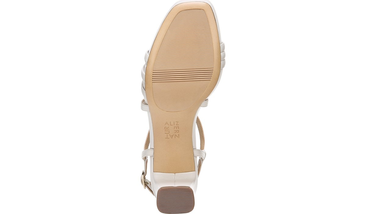 naturalizer iris sandal