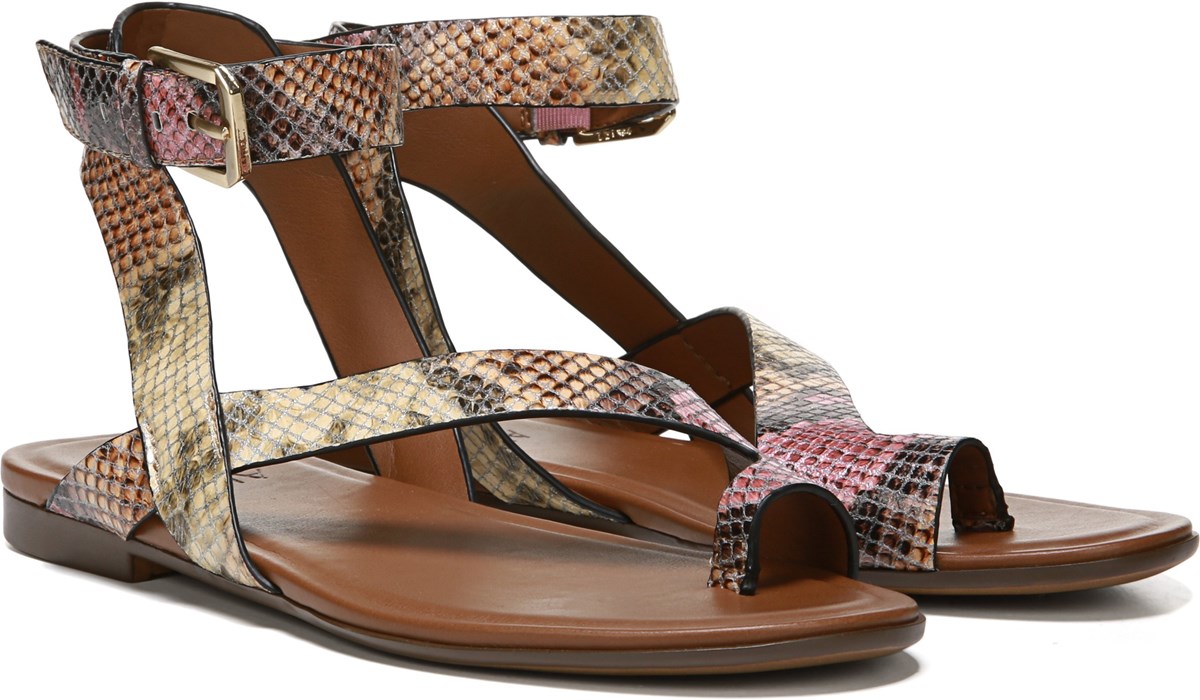 naturalizer tally sandal