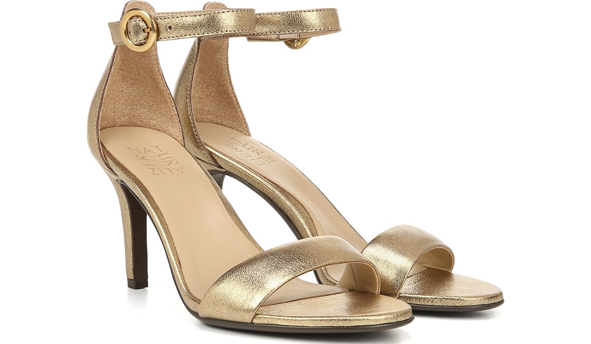 naturalizer gold shoes