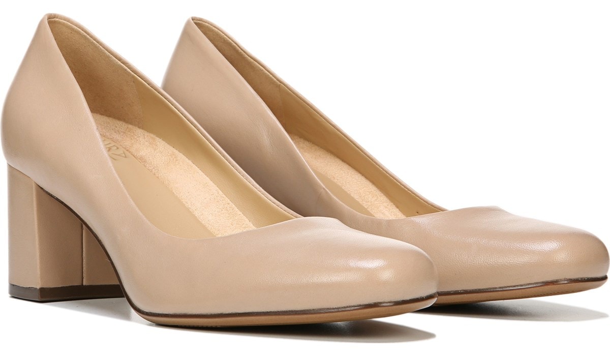 Naturalizer Whitney in Tender Taupe 