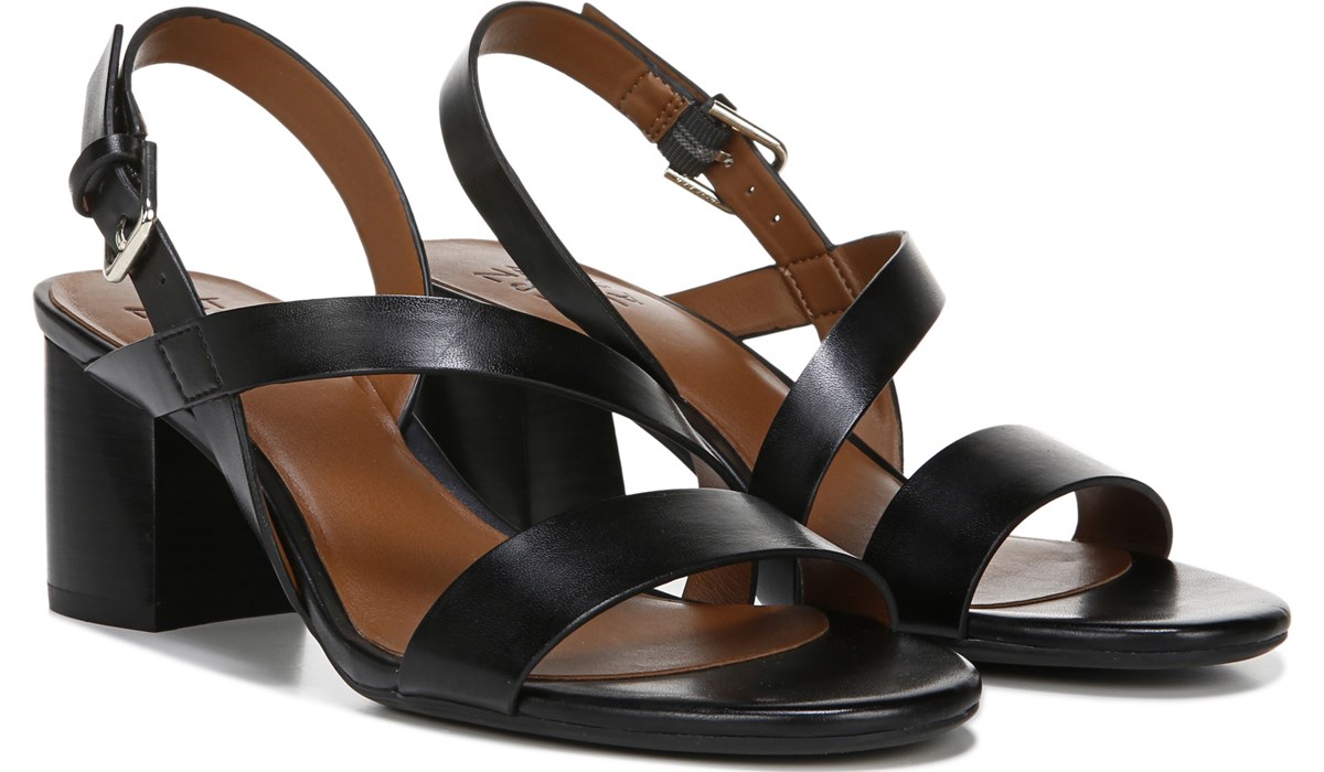 naturalizer sandals canada