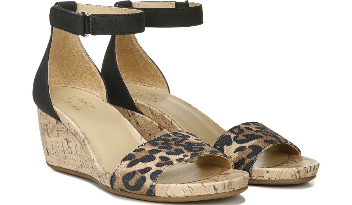 naturalizer fawn slingback sandals