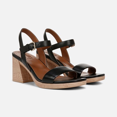 naturalizer ladies sandals