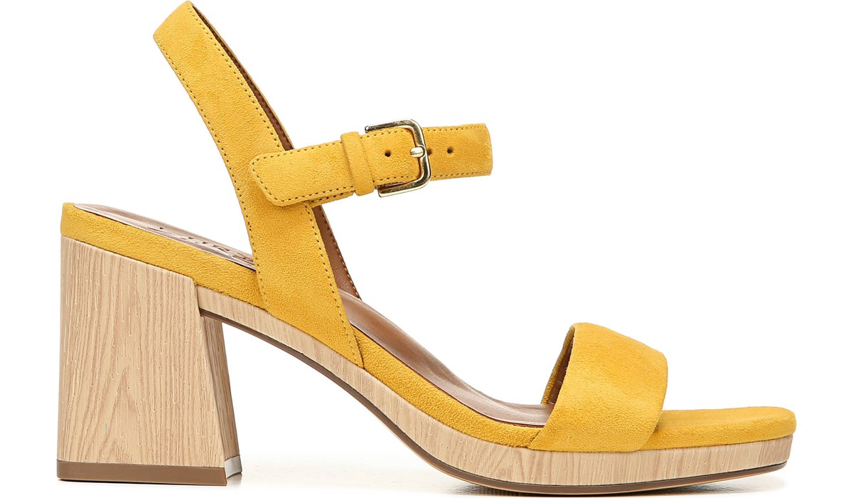naturalizer yellow shoes