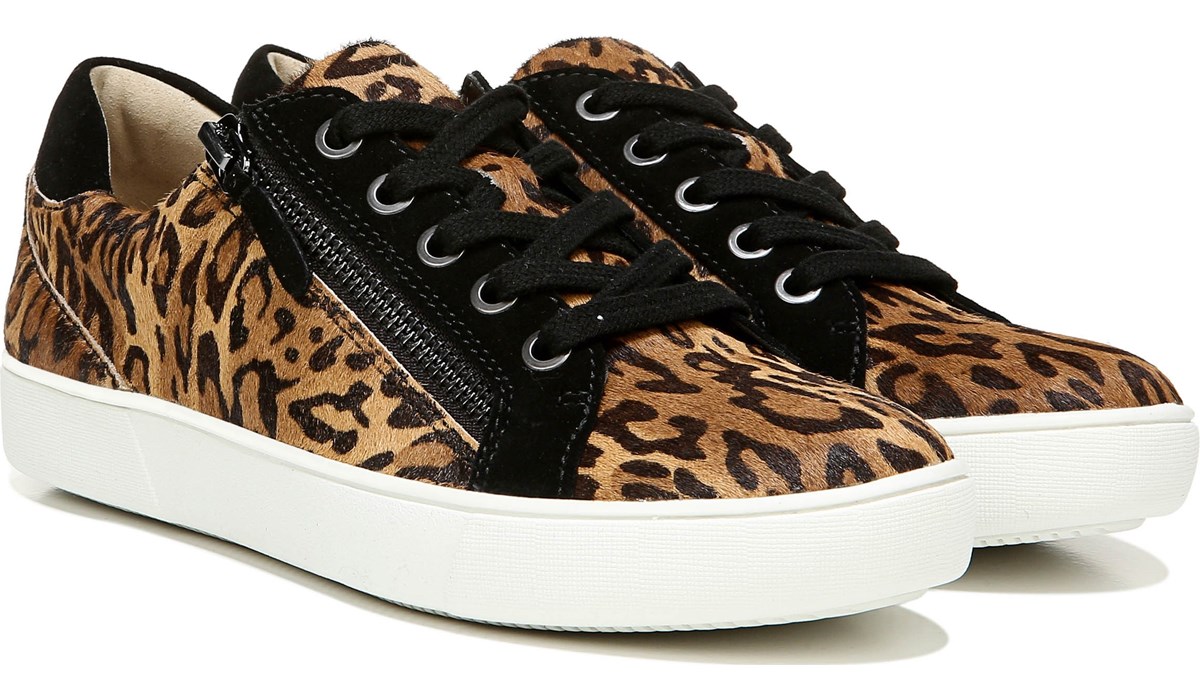 naturalizer leopard print shoes