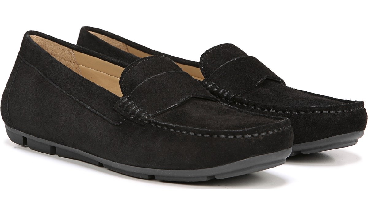 naturalizer suede loafers