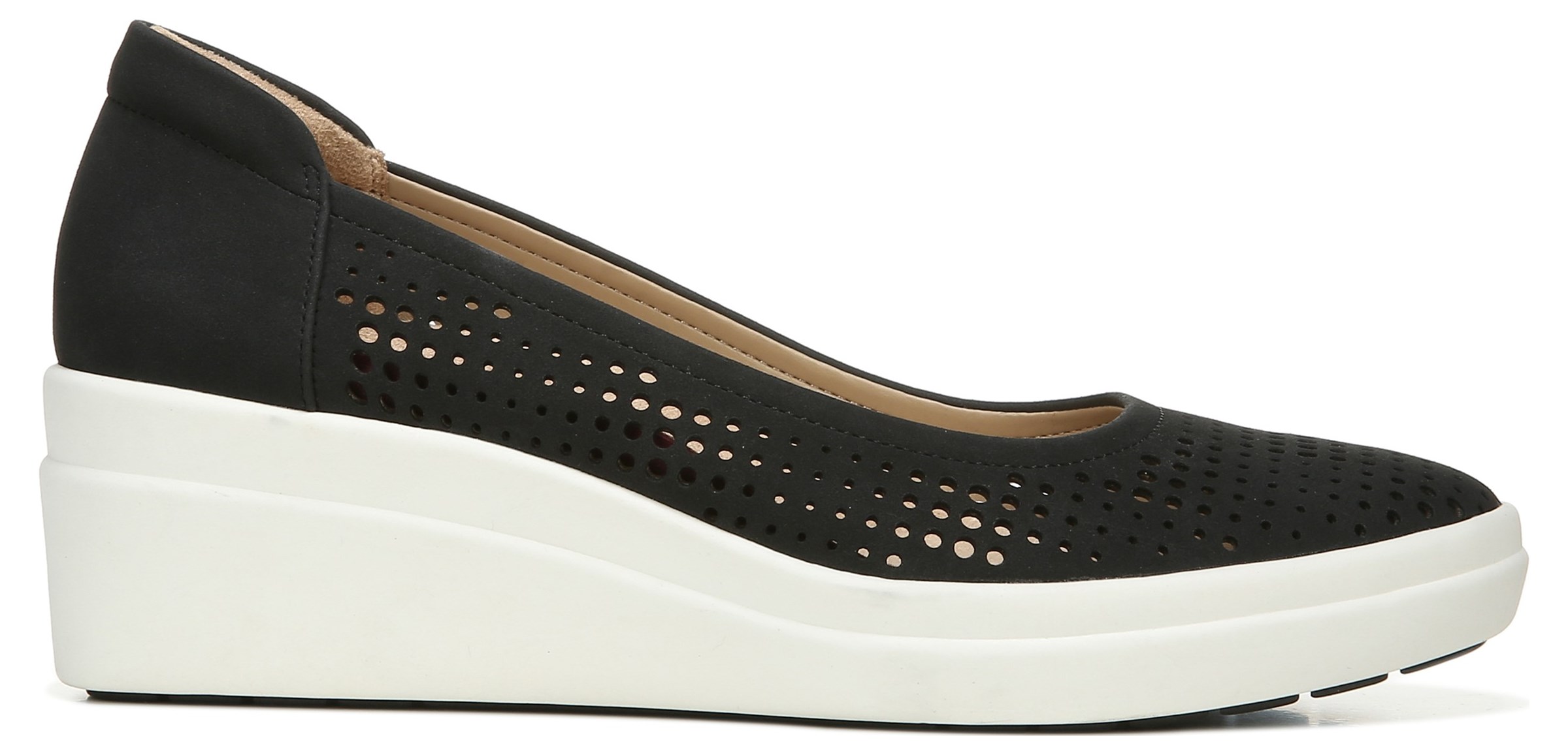 naturalizer slip on wedge