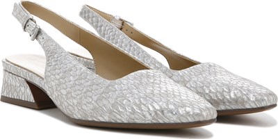 naturalizer wide width flats