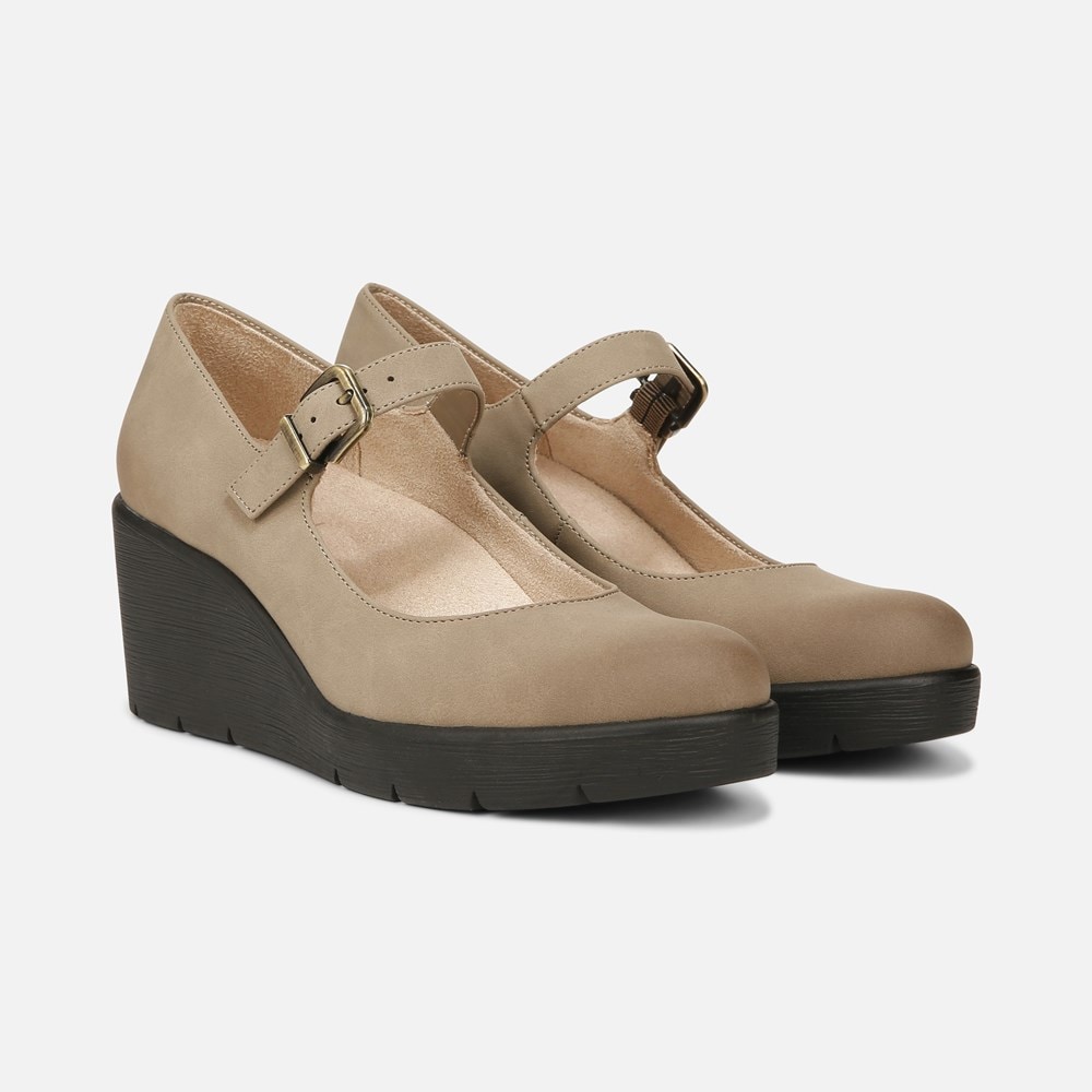 Naturalizer mary jane pumps online